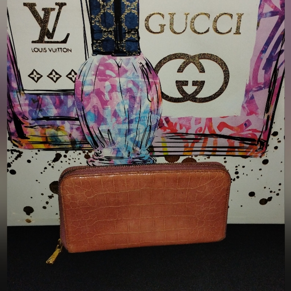 Miu Miu Croc-Embossed Wallet 7.5" L 4" H In Excellent Condition - Picture 2 of 3